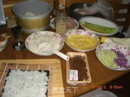 Make Tuna sushi step 9