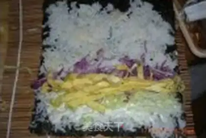 Make Tuna sushi step 15