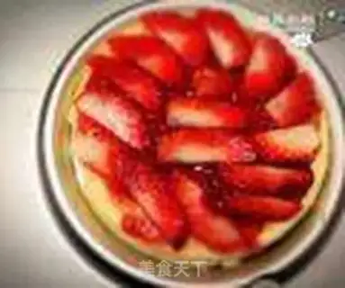Make Romantic strawberry cake step 5