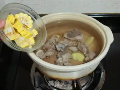 Make Horseshoe corn soup step 6