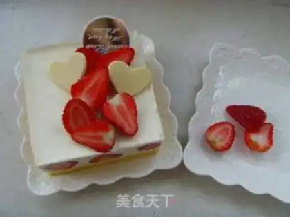 Make Strawberry mousse cake step 16
