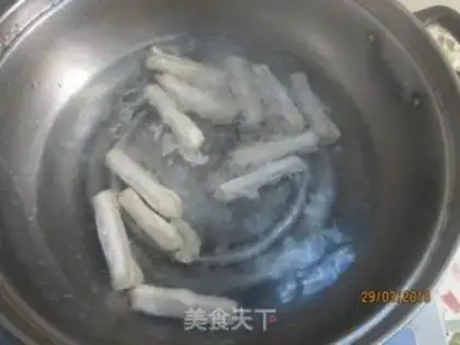 Make Gold fried dumplings step 1
