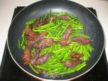Make Garlic sausage step 7