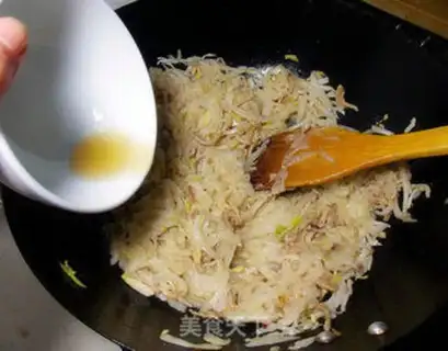 Make Sour sauce fans step 12