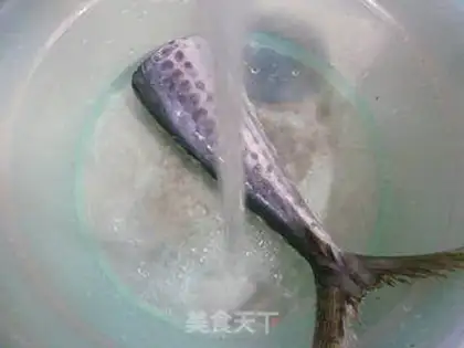 Make Spicy mackerel step 2
