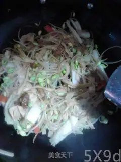 Make Bean sprouts, bean gravy step 5
