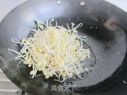 Make Pelican sprouts step 4
