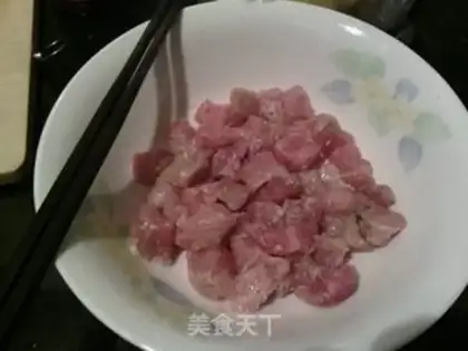 Make Old pineapple meat step 1