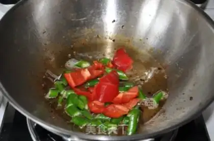 Make Two peppers and five flowers step 5