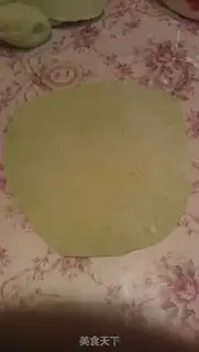 Make A spinach chicken roll step 4
