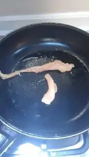 Make A spinach chicken roll step 5