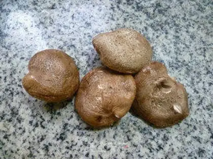 Make Fry mushrooms step 1