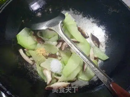 Make Fry mushrooms step 8