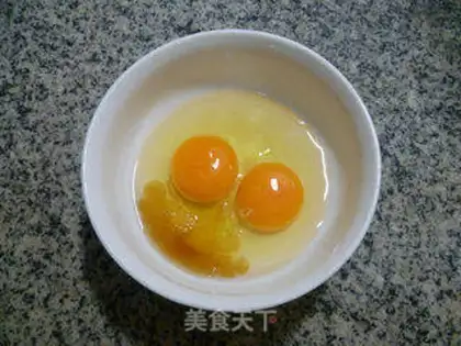 Make Double silked eggs step 1