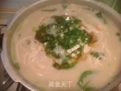 Make Luoyang noodle step 12