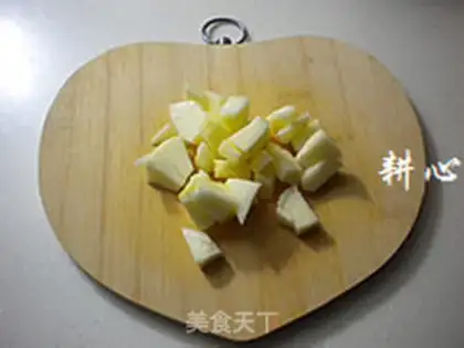 Make Fresh apple pineapple juice step 1