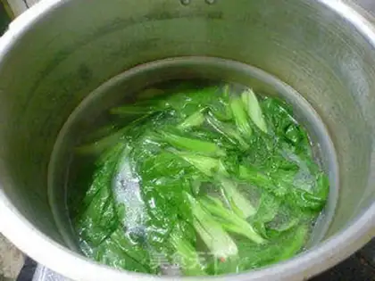 Make Potato rib soup step 12