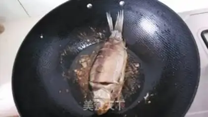 Make The radish fish soup step 2