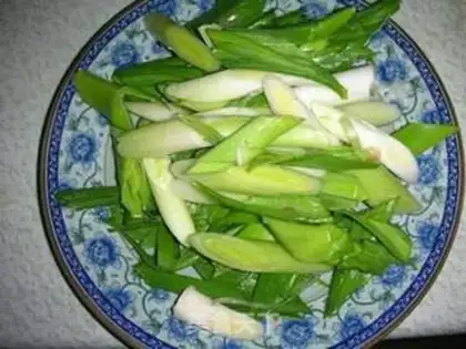 Make Garlic pork step 1