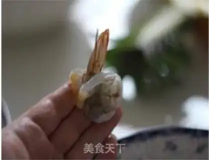 Make pineapple shrimp ball step 3