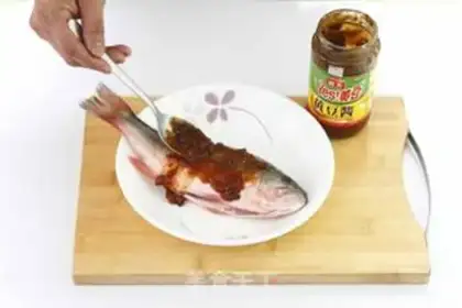 Make Soybeans steam fish step 0