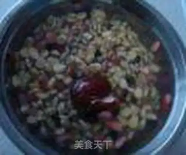 Make Five grains of soya step 1