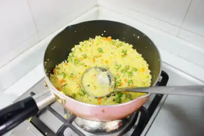 Make Gold egg fried rice step 10