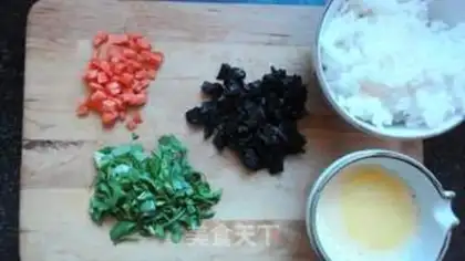 Make Plum fried rice step 3