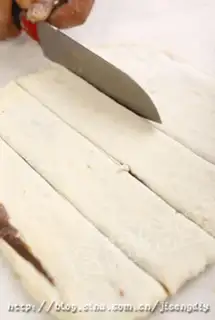 Make Apricot bread step 3
