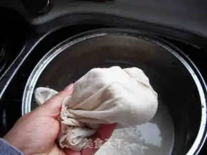 Make Chongqing Bean Plum step 7