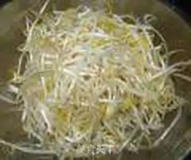 Make Bean sprouts step 1