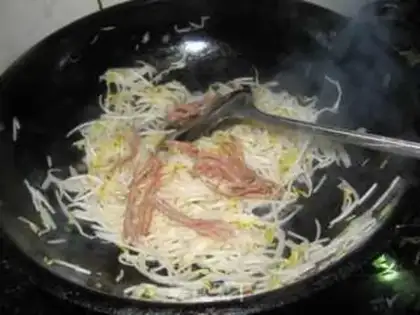 Make Bean sprouts step 6