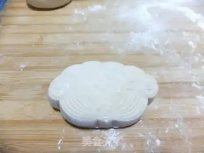 Make Fancy buns step 7