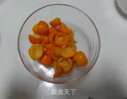 Make Orange roll step 1