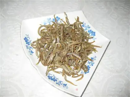 Make Spicy dry silverfish step 1