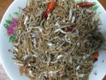 Make Spicy dry silverfish step 2
