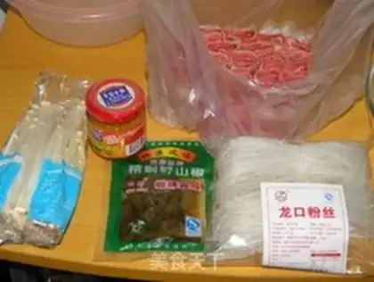 Make Sour soup, fat cow step 0