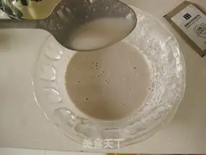 Make Rose tarts step 1