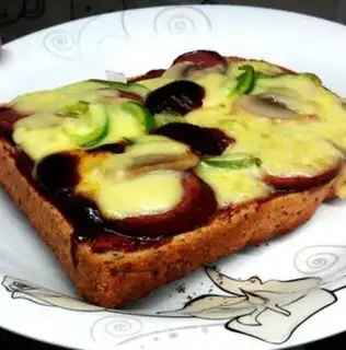 Make Homemade toast pizza step 4