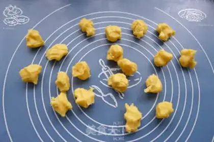 Make Apricot step 7