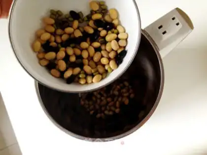 Make Garlic spicy tofu step 2
