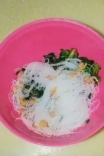 Make A spinach shrimp platter fan step 8