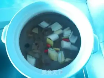 Make A white radish beer and duck soup step 3