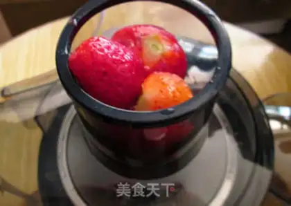 Make Fresh strawberry juice step 3
