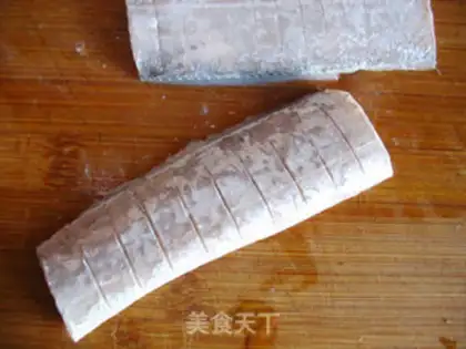 Make Fried Ribbon Fish step 1