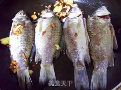 Make Spicy spicy fish step 4