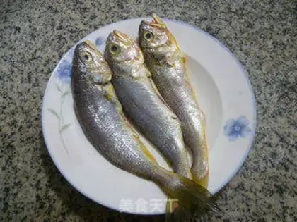 Make Burn the yellowfish at the top step 0