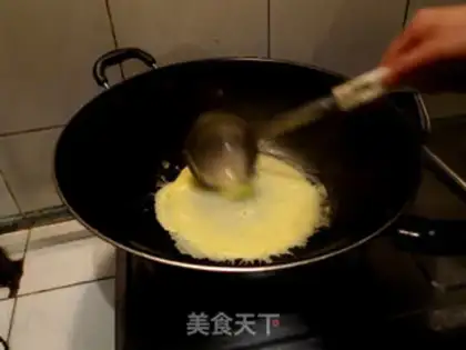 Make Homemade egg skin step 2