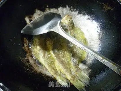 Make Burn the yellowfish at the top step 4