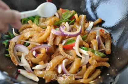 Make Spicy pig skin step 9